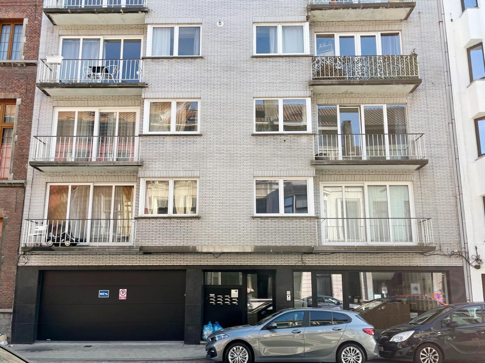 Trendy & Sunny Apartment In خنت المظهر الخارجي الصورة