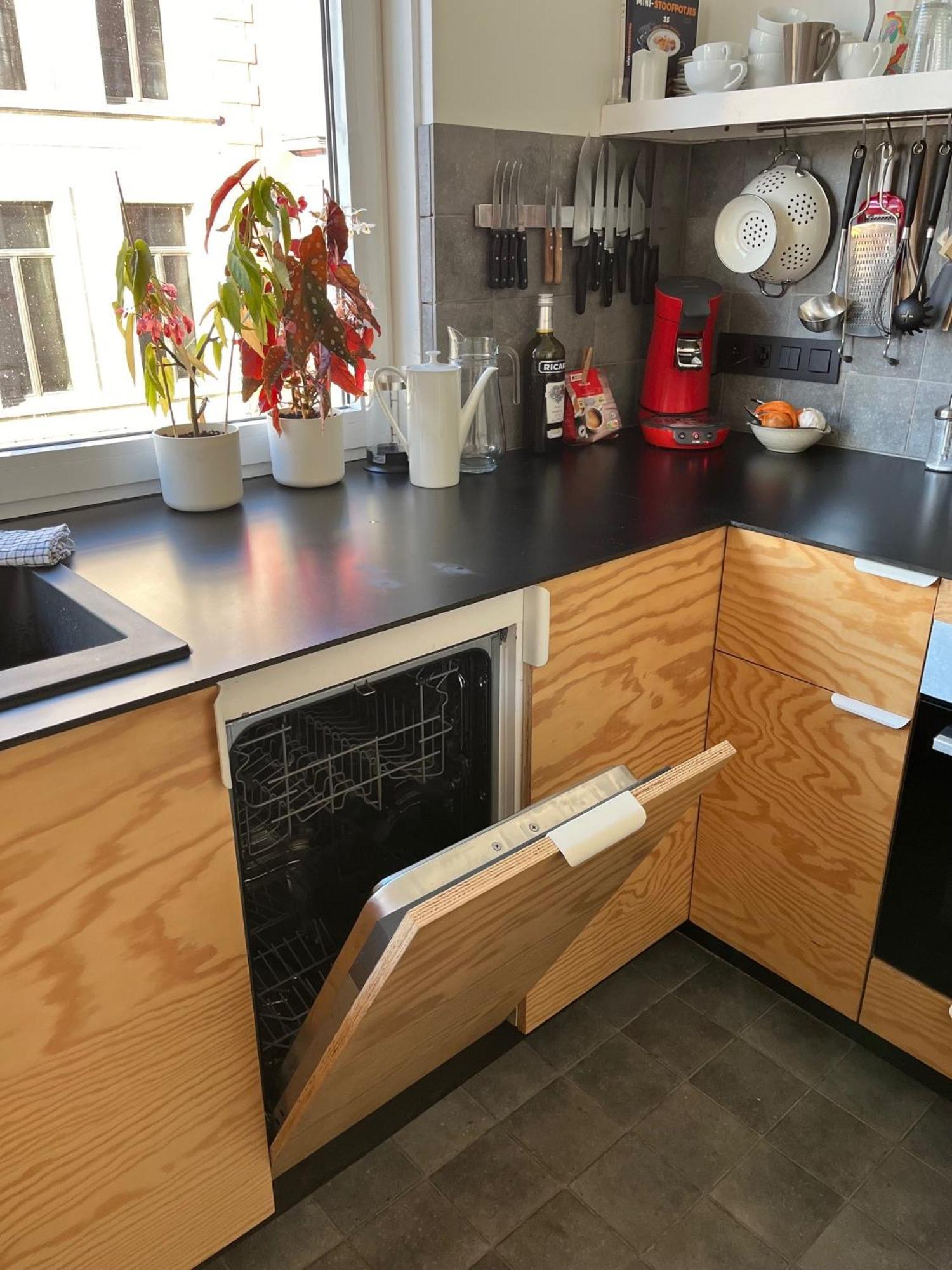 Trendy & Sunny Apartment In خنت المظهر الخارجي الصورة